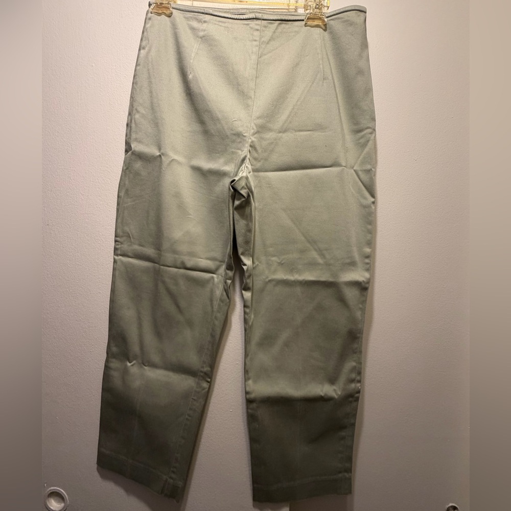Ann Taylor women’s  Khaki Chinos